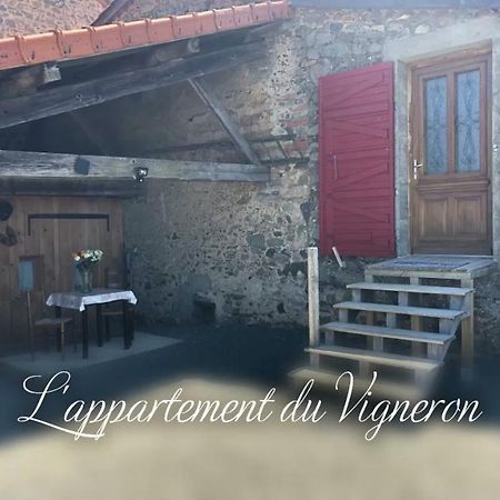 L'Appartement Du Vigneron Cordelle Екстериор снимка